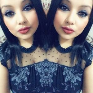 Meet your Posher, Evelyn